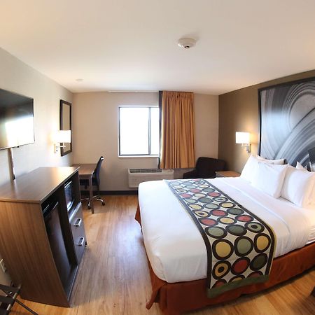Hotel Super 8 By Wyndham Portsmouth Rosemount Exterior foto