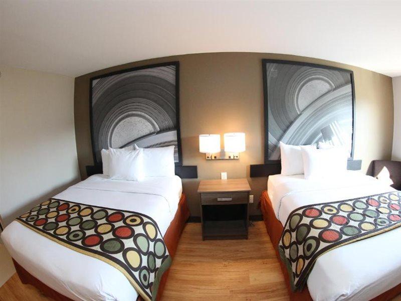 Hotel Super 8 By Wyndham Portsmouth Rosemount Exterior foto