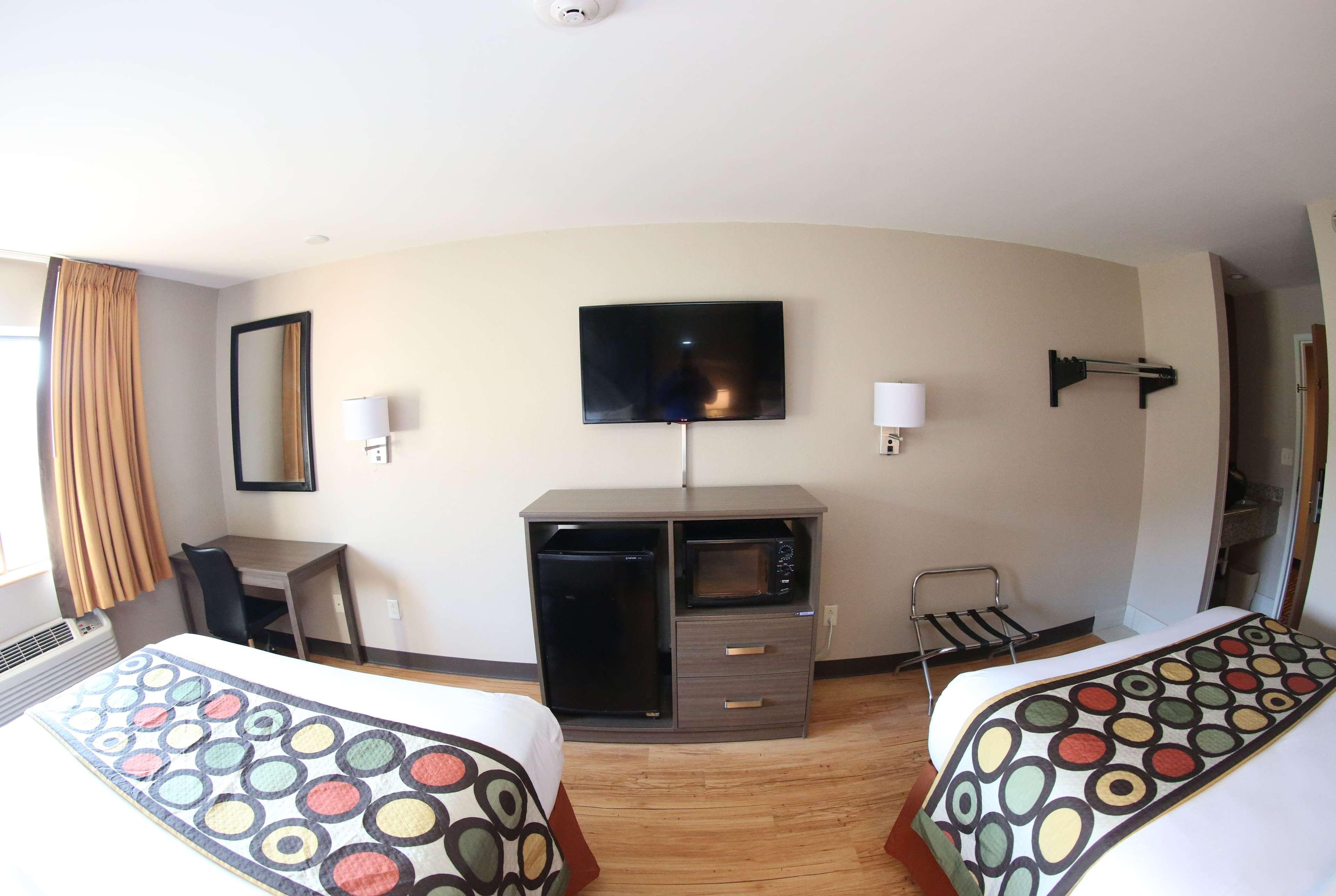 Hotel Super 8 By Wyndham Portsmouth Rosemount Exterior foto