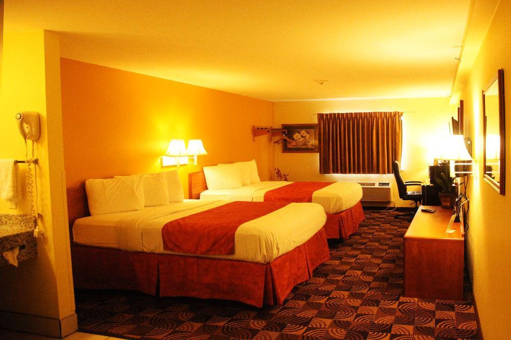 Hotel Super 8 By Wyndham Portsmouth Rosemount Exterior foto